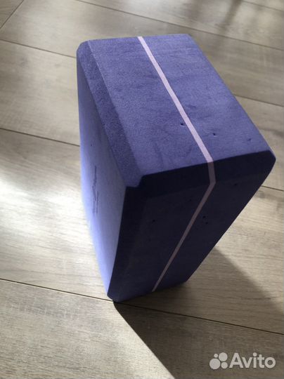 Кирпич для йоги Hugger Mugger