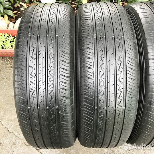 Dunlop Grandtrek ST30 225/65 R17 102H
