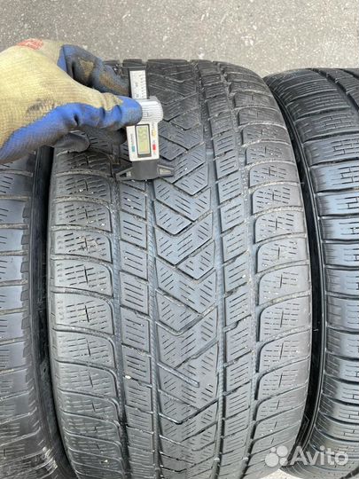 Pirelli Scorpion Winter 295/35 R21 107V