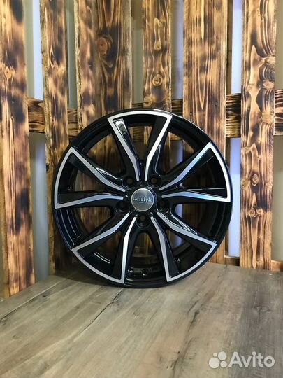 Литые диски R17 5x114.3