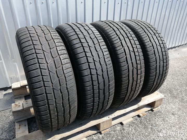 Continental ContiWinterContact TS 830 P 215/60 R16 99H