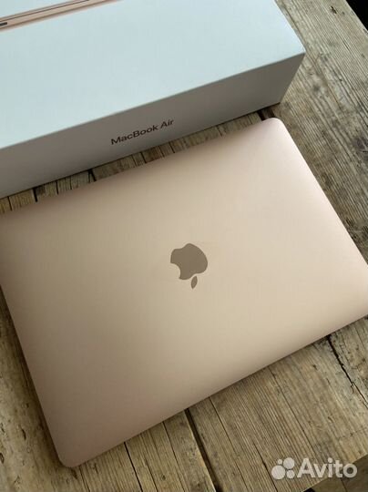 Apple MacBook Air 13-inch 2018
