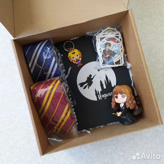 Большой бокс для фанатов Гарри Поттера