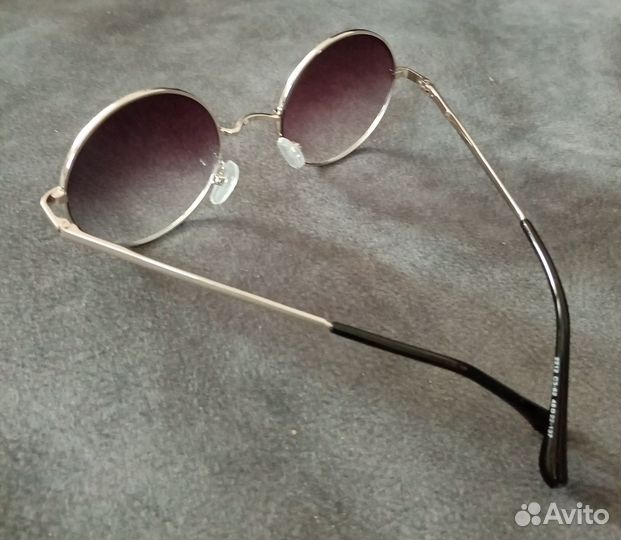 Очки солнцезащитные женские брендовые