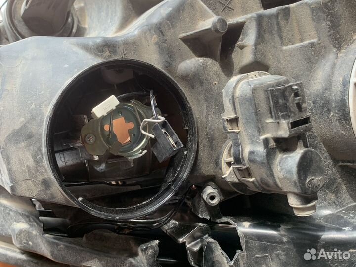 Фара левая xrey