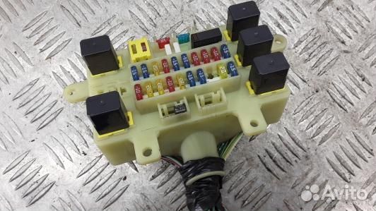 Блок предохранителей opel frontera B (3LV14M101)