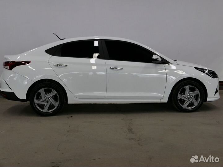 Hyundai Solaris 1.6 AT, 2020, 28 000 км