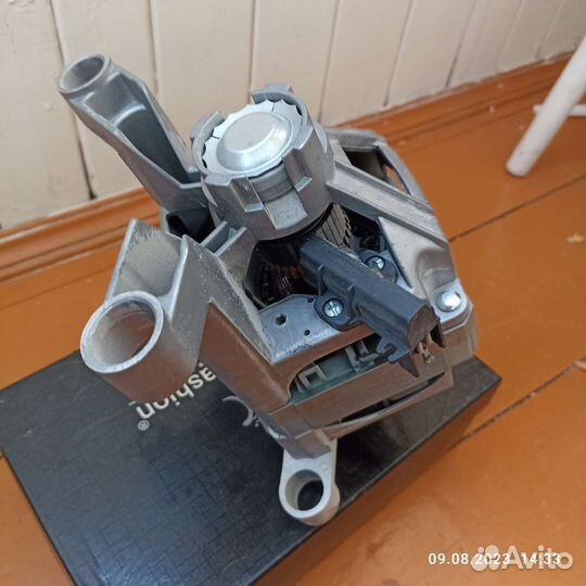 Двигатель от стиральной машины indesit