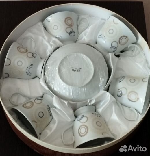 Набор столовой посуды новый