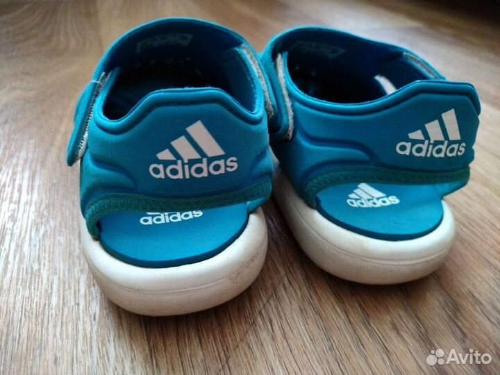 Сланцы Adidas детские