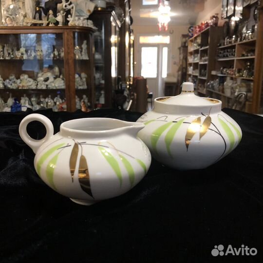 Сахарница и молочник Дулево