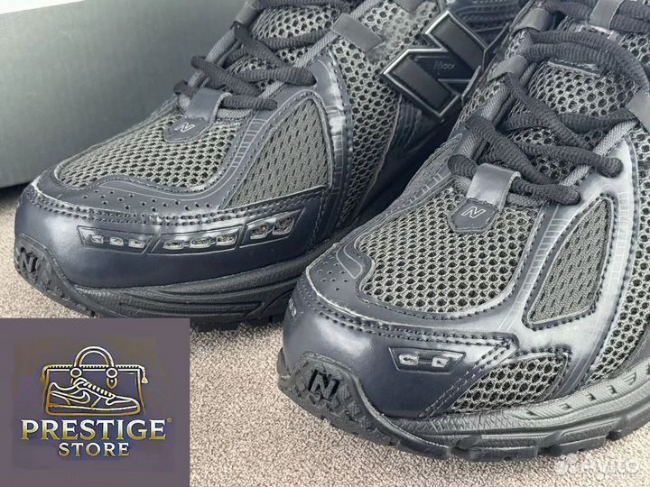 New Balance 1906r Black Metallic Silver,43 Р