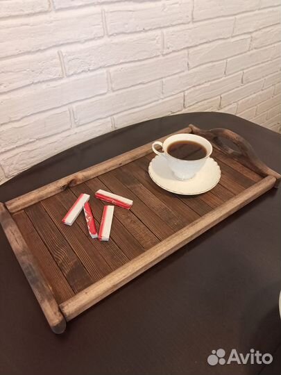 Поднос деревянный