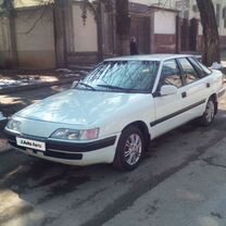 Daewoo Espero 2.0 MT, 1993, битый, 300 000 км, с пробегом, цена 110 000 руб.