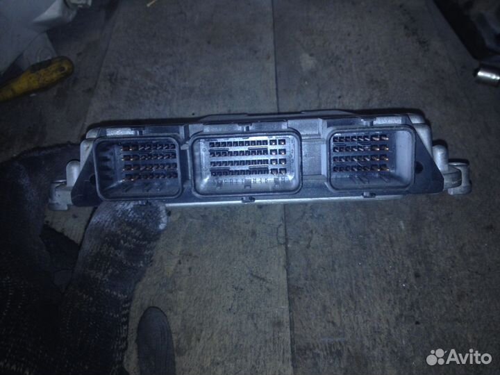Блок управления двигателем для Citroen C5 2008