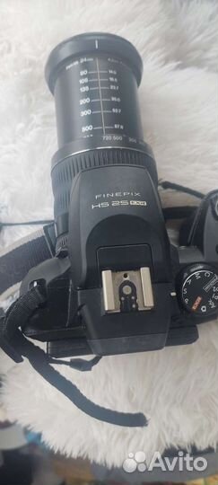 Цифровой фотоаппарат Fujifilm FinePix HS25EXR