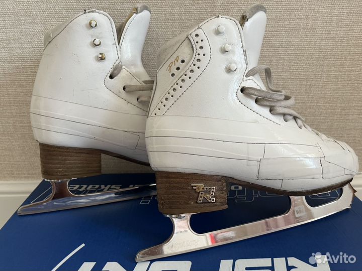 Коньки фигурные Risport RF3 Pro