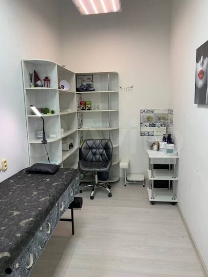 Кабинет маникюра в ТЦ галерея