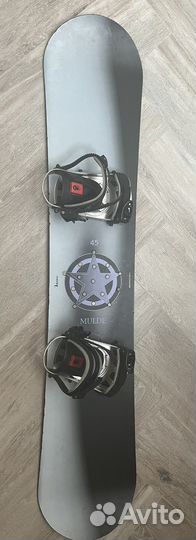 Сноуборд с креплениями
