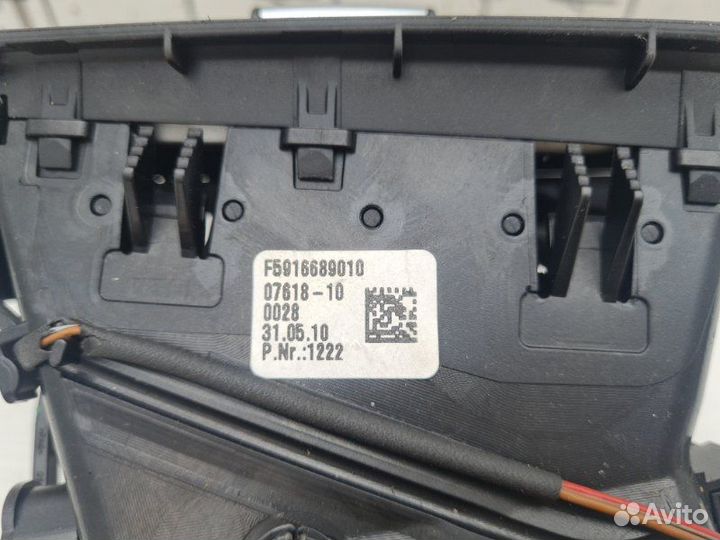 Дефлектор правый Bmw 5 F10 N55B30A 2011