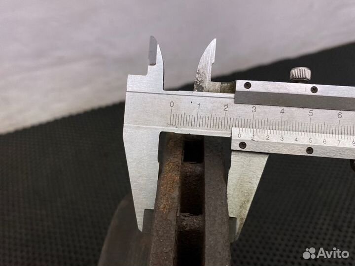 Диски тормозные передние Bmw X3 E83 M47D20 2.0