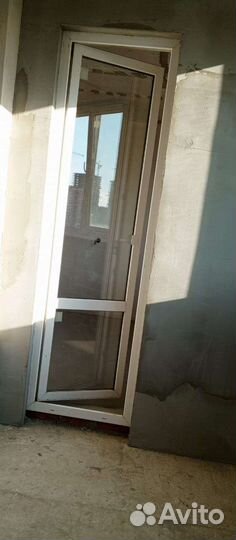 Пластиковые двери