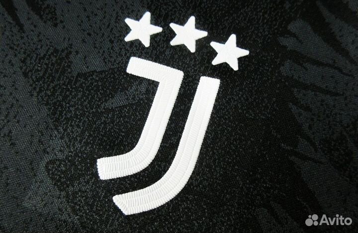 Футбольная форма гостевая Ювентус