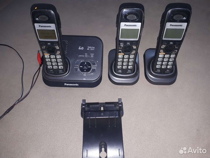 Радиотелефон panasonic 3 трубки б.у