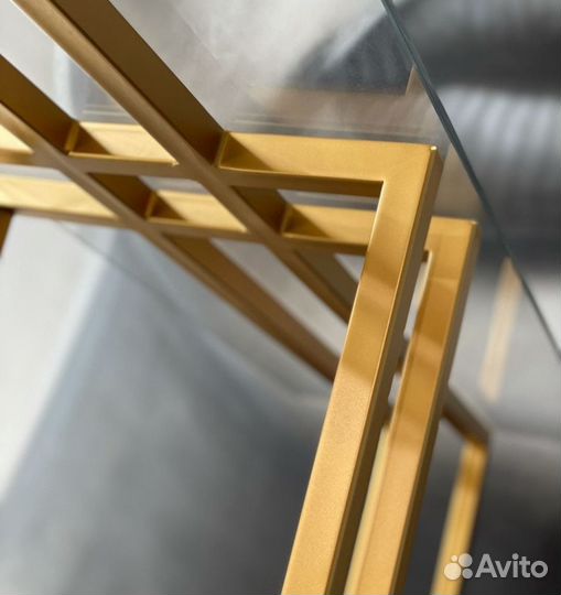 Консоль в стиле лофт