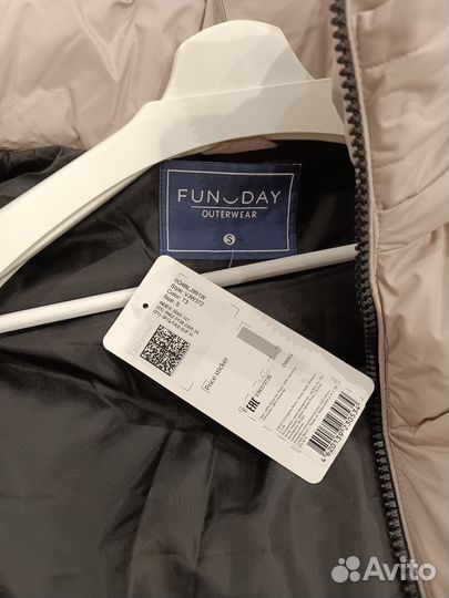 Женская демисезонная куртка