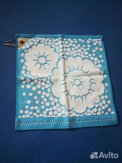 Полотенца квадратные новые