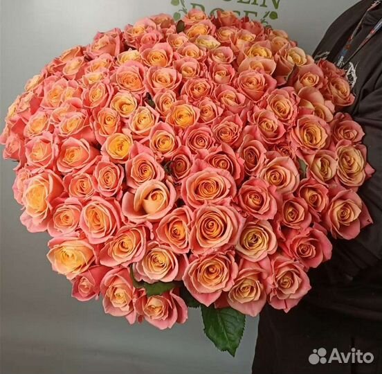 101 роза. Букет из 101 розы с доставкой