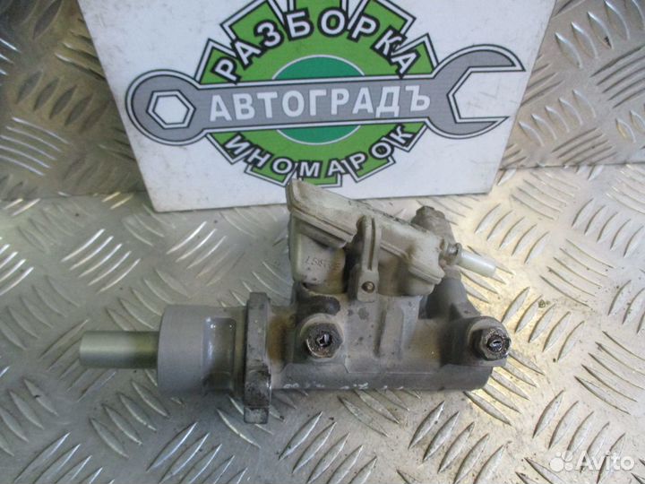 Цилиндр главный тормозной Ford Focus 1 USA