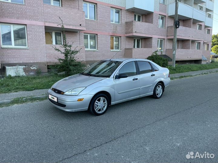 Ford Focus 2.0 AT, 1999, 200 000 км
