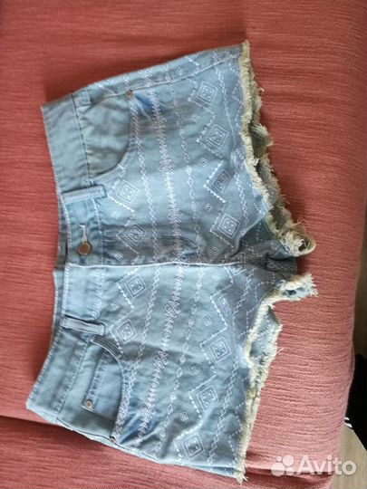 Шорты хб джинсовые р 44-46 с вышивкой
