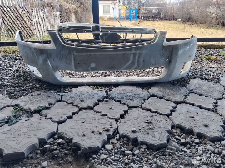 Передний бампер priora