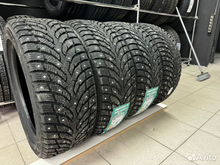 Landspider Arctictraxx 225/45 R17 107