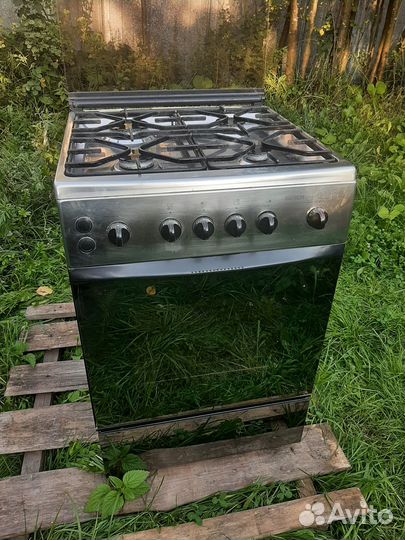 Газовая плита Bosch 4х комфорочная с духовкой