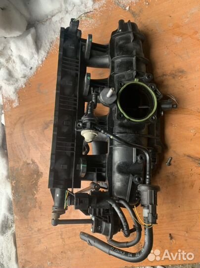 Впускной коллектор audi a4 1.8 cdh
