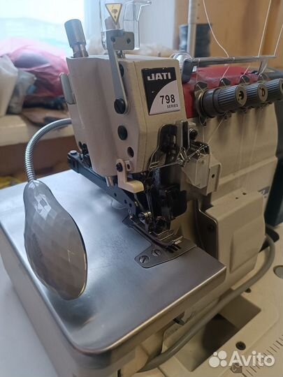 Оверлок промышленный Jati 798 D