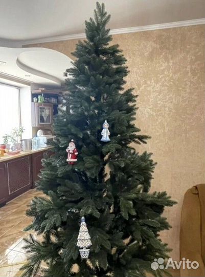 Искусственная елка новогодняя 210 см