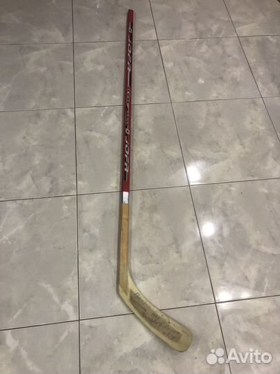 Хоккейная клюшка jofa-titan 4020 TS90 с афтографом