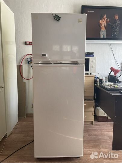 Холодильник daewoo