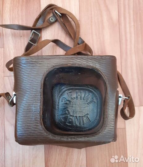 Плёночный фотоаппарат zenit-E