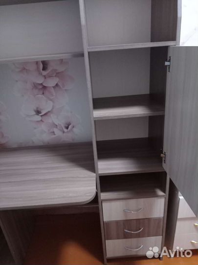 Компьютерный стол