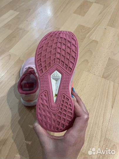 Кроссовки adidas для девочки 27