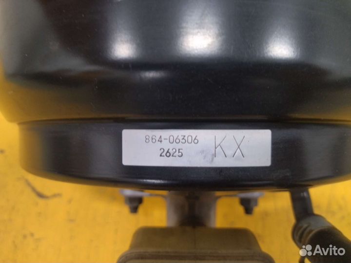 Главный тормозной цилиндр Subaru Impreza GDA WRX