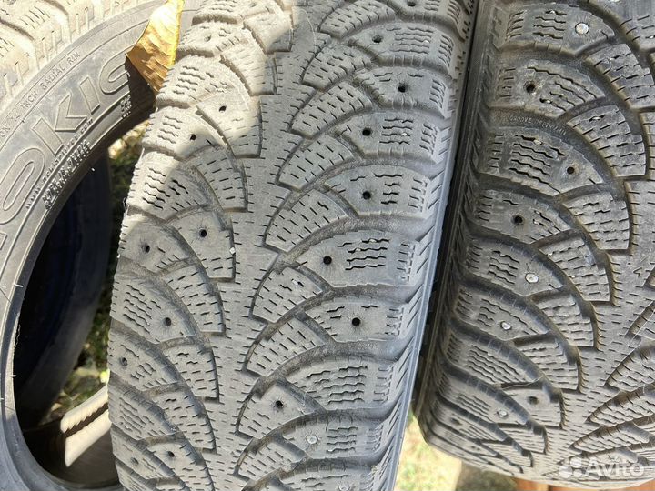 Nokian Tyres Hakkapeliitta 4 275/70 R14