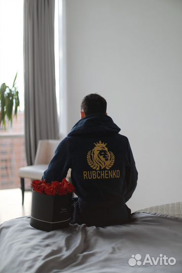 Махровый халат с именной вышивкой на заказ