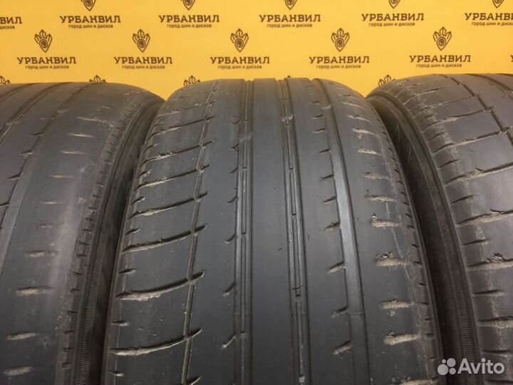 Triangle Sportex TSH11 215/55 R17 98R